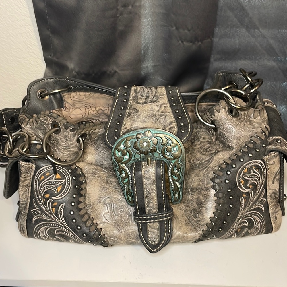 Montana West Concealed Carry Tote Bag Leather Embroidered Western Design.